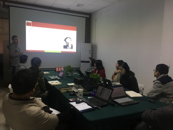 做好导演功课！跟着大卫·马梅学宣传片制作