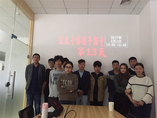 奥斯卡是我们制作企业宣传片的大腿 奥斯卡是我们制作企业宣传片的大腿