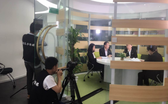 红瓜子传媒拍摄企业宣传片